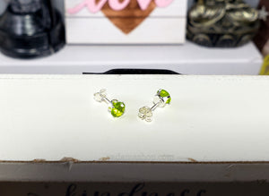 Peridot Round Cubic Zirconia Stud Earrings 5mm